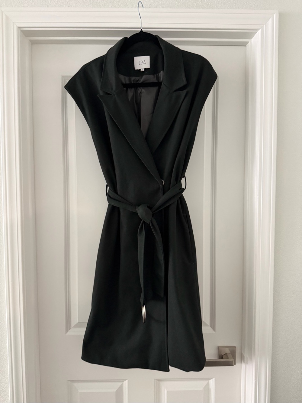 J.O.A. Sleeveless Black Wrap Belted Midi Dress